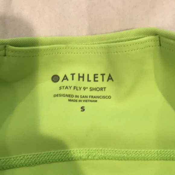 Athleta Stay Fly 9” Short - Picture 4 of 6